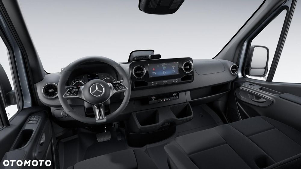 Mercedes-Benz Sprinter - 4