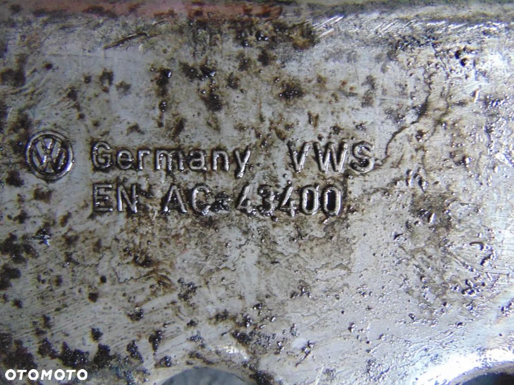 Misa oleju Golf 5 1,9 TDI BLS - 4