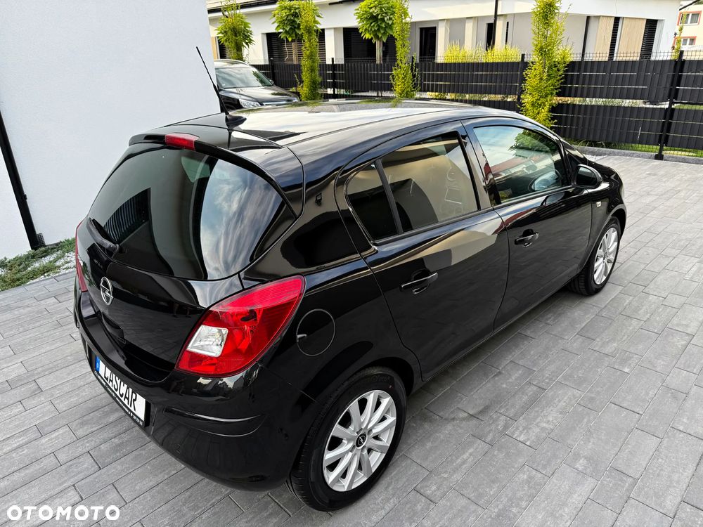 Opel Corsa 1.4 16V 150 Jahre - 35