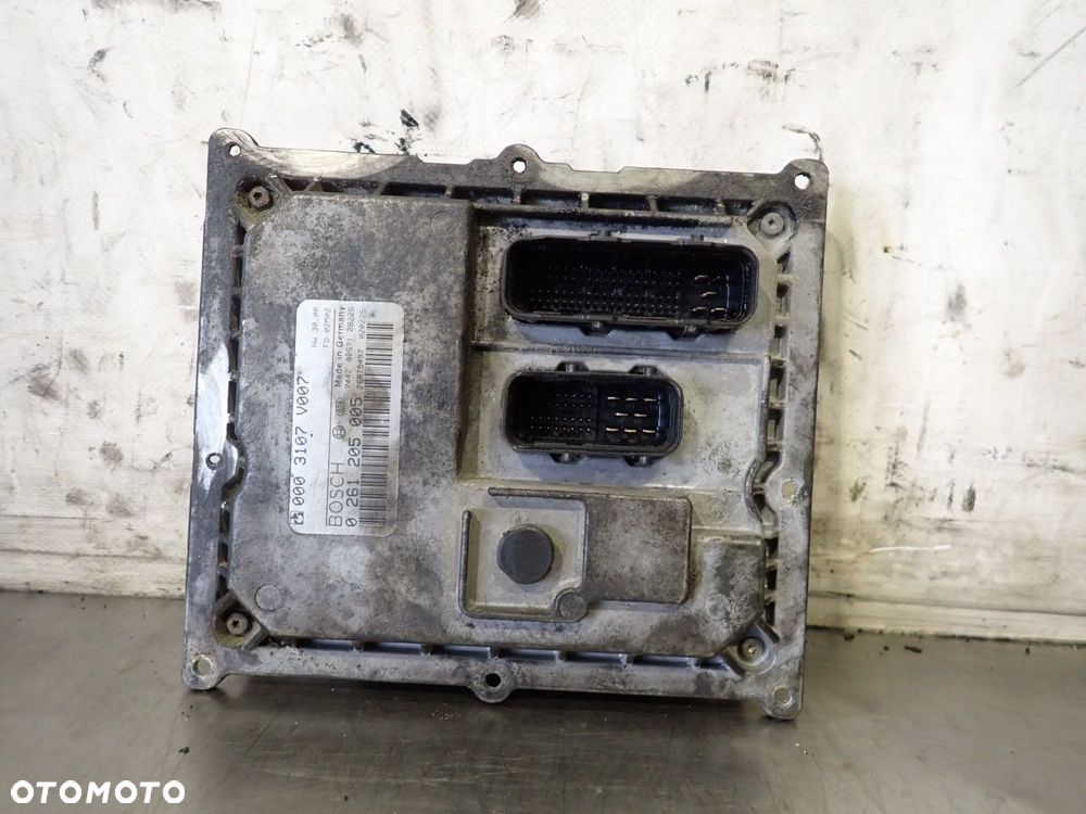 KOMPUTER SILNIKA SMART FORTWO  0003107V007 0261205005 - 2