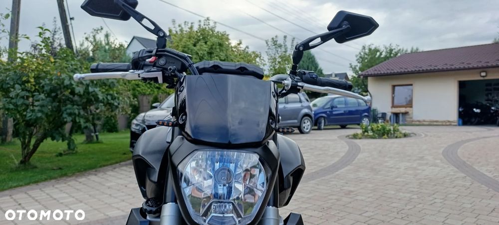 Yamaha MT - 16