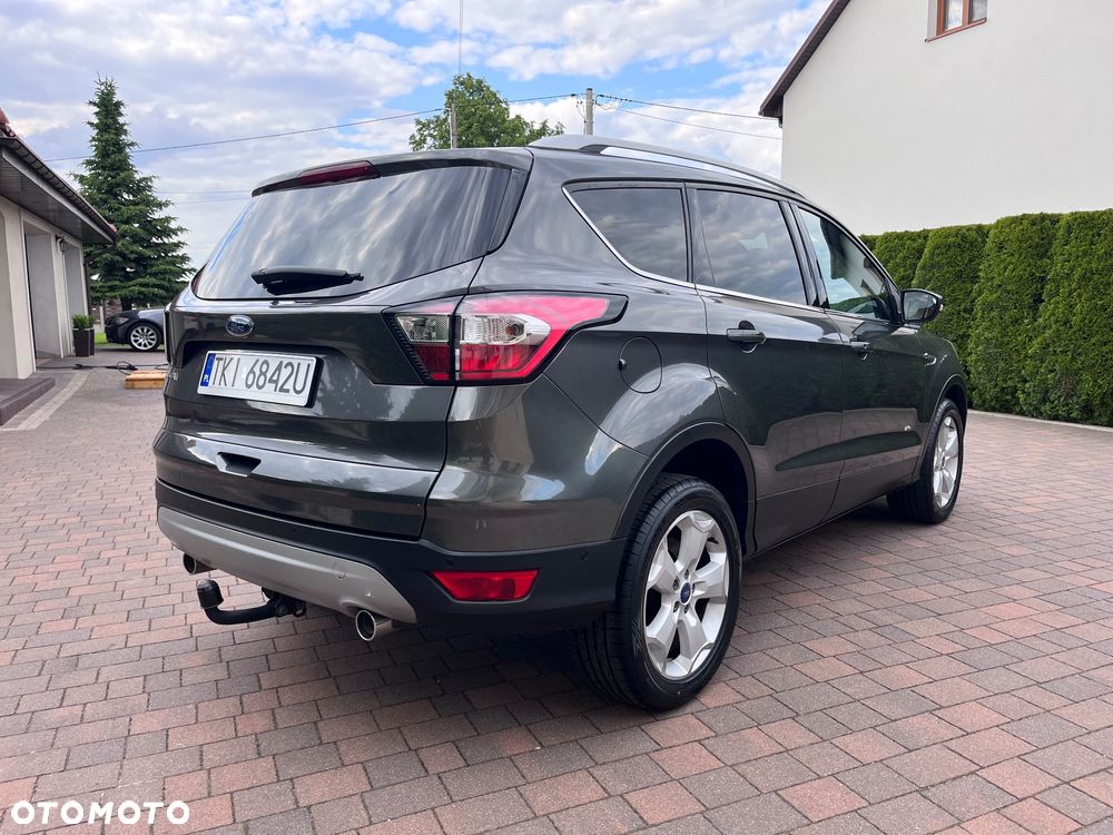 Ford Kuga 2.0 TDCi 4x4 Titanium - 4