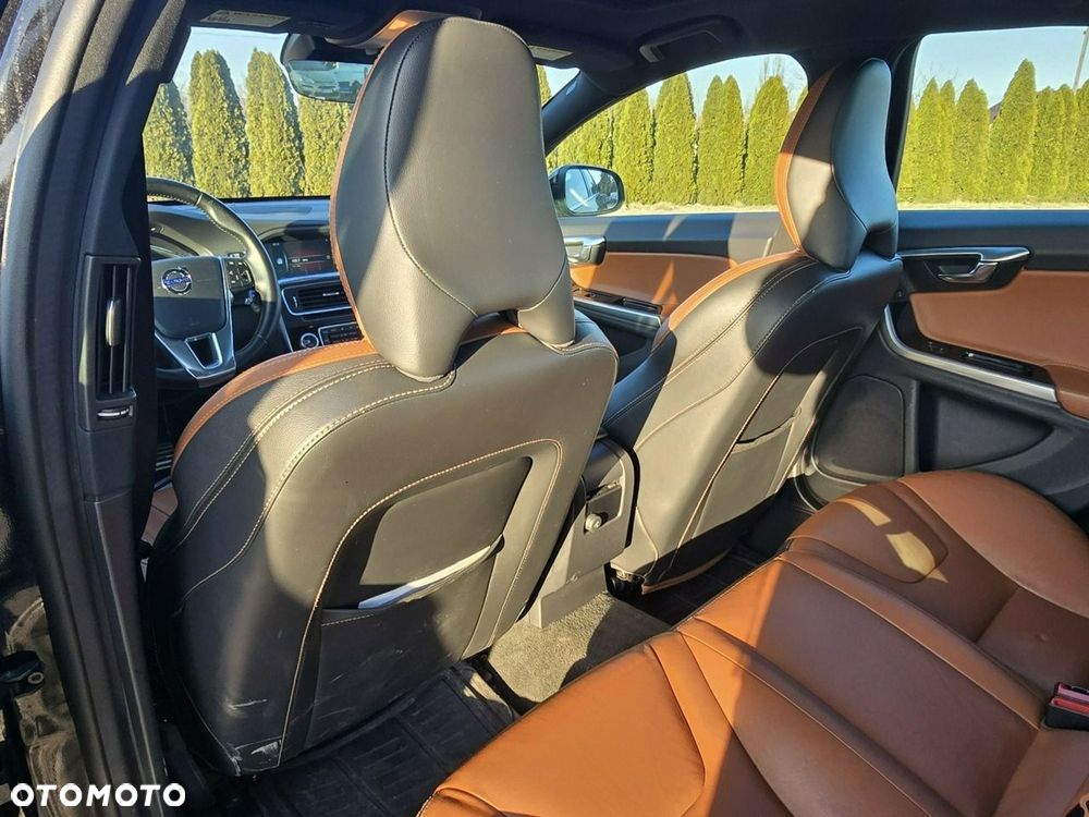 Volvo S60 - 16