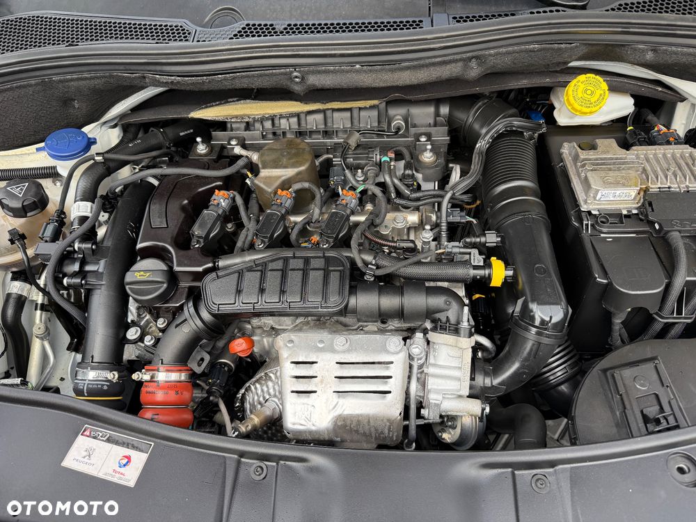 Peugeot 2008 PureTech 110 Stop&Start Allure - 27