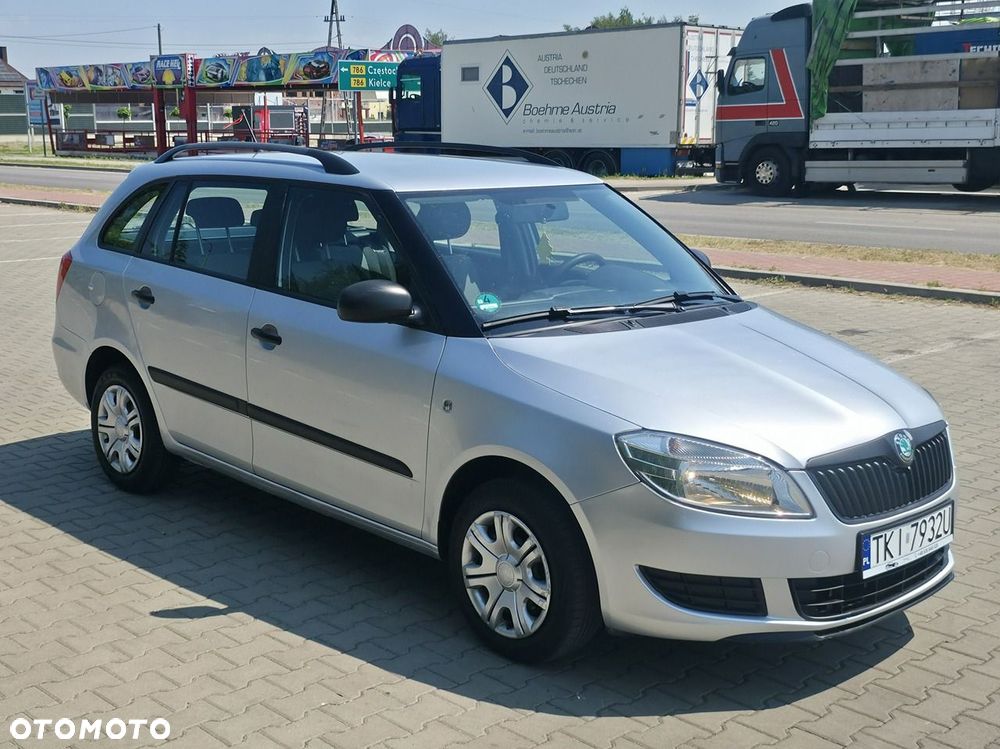 Skoda Fabia - 2