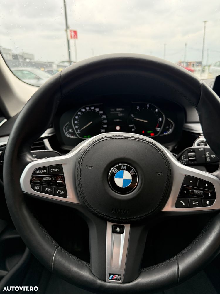 BMW Seria 5 520d AT MHEV - 16