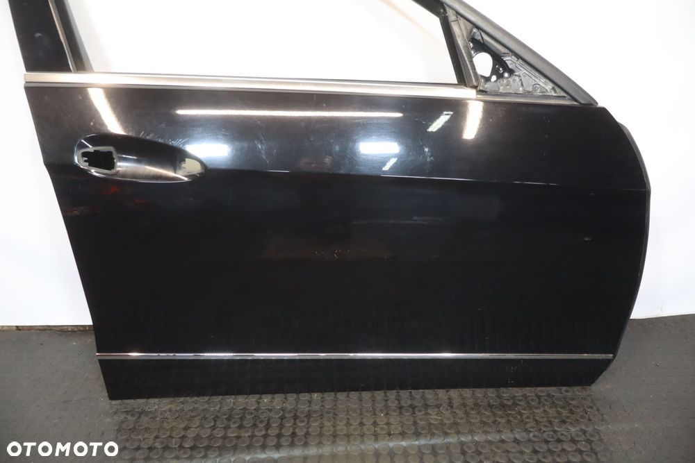 DRZWI PRAWY PRZÓD MERCEDES E KLASA W212 197 - 7