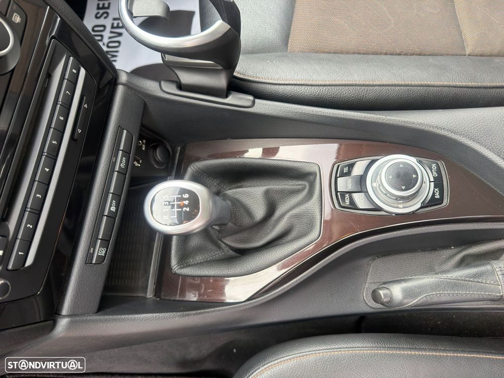 BMW X1 20 d sDrive EfficientDynamics - 31