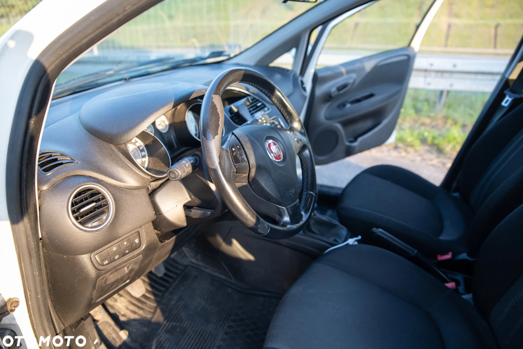 Fiat Punto 1.4 Easy S&S Euro6 - 8