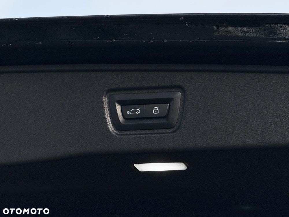 BMW Seria 5 520d - 15