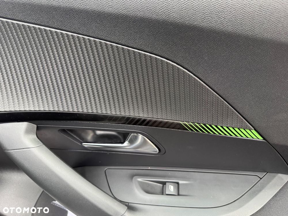 Peugeot 2008 PureTech 100 Stop&Start Allure Pack - 29