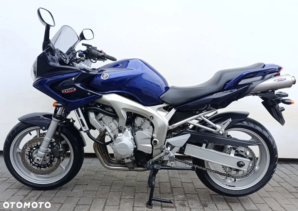 Yamaha FZ6 - 4