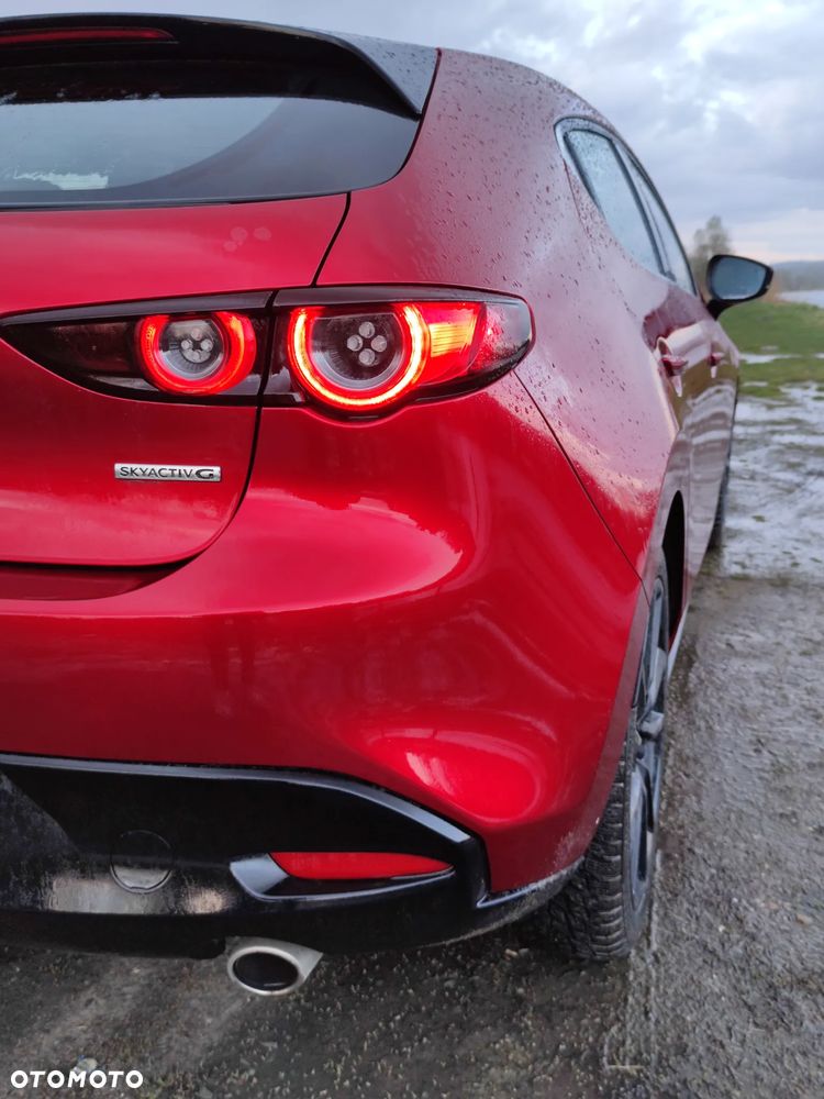 Mazda 3 - 4