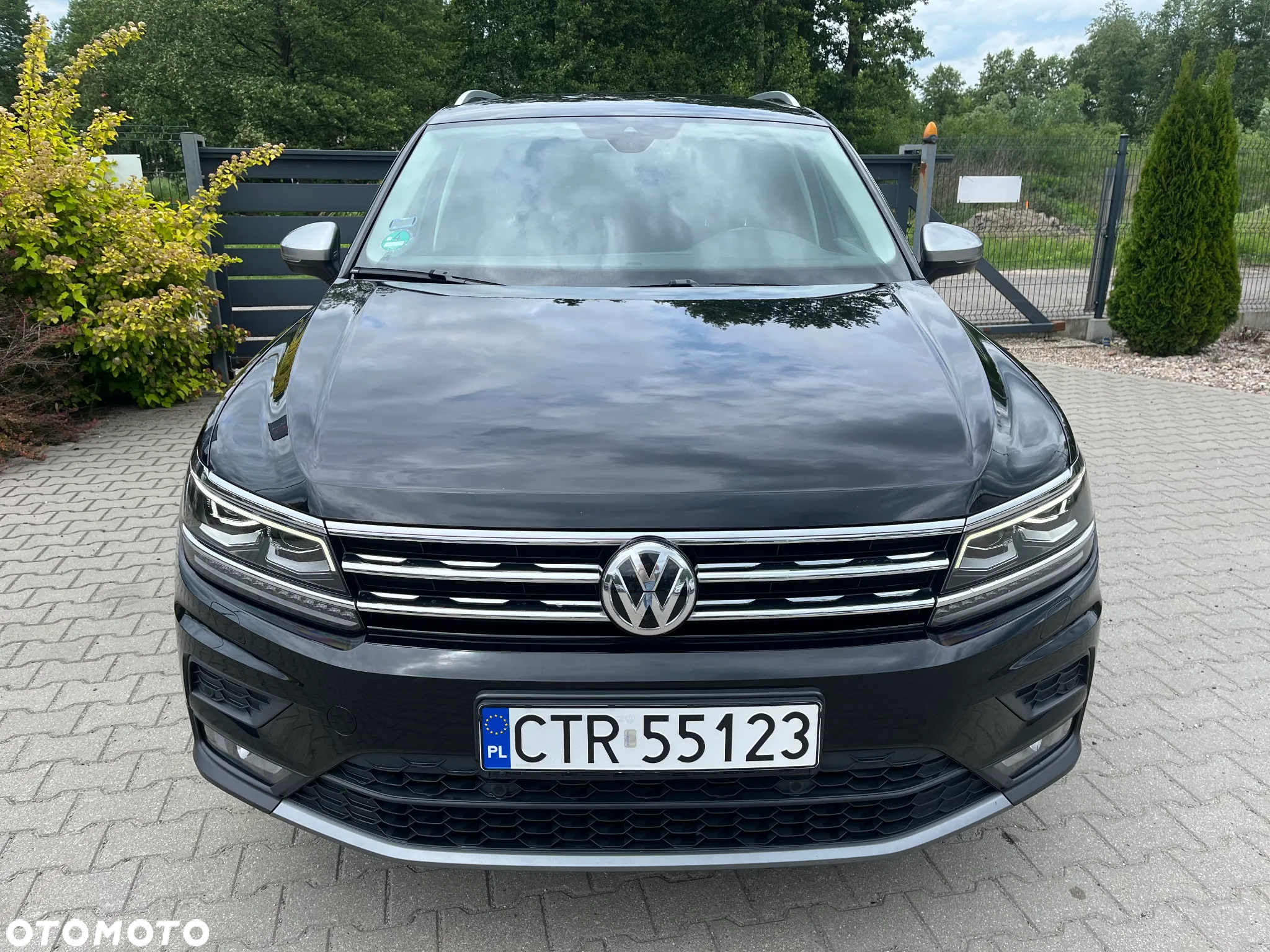 Volkswagen Tiguan - 2