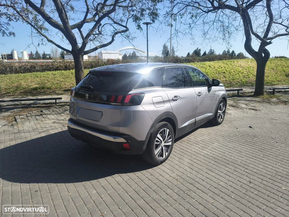 Peugeot 3008 1.5 BlueHDi Allure Pack EAT8 - 4