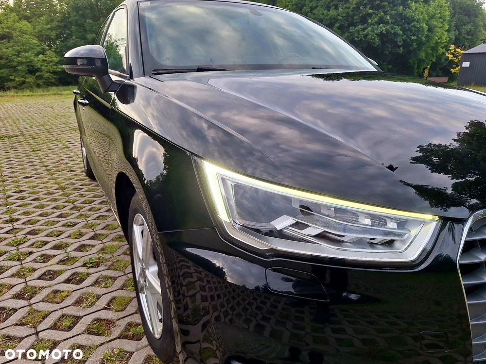 Audi A1 Sportback 1.0 TFSI ultra Design - 12