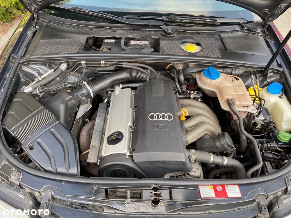 Audi A4 Limousine 1.6 - 14