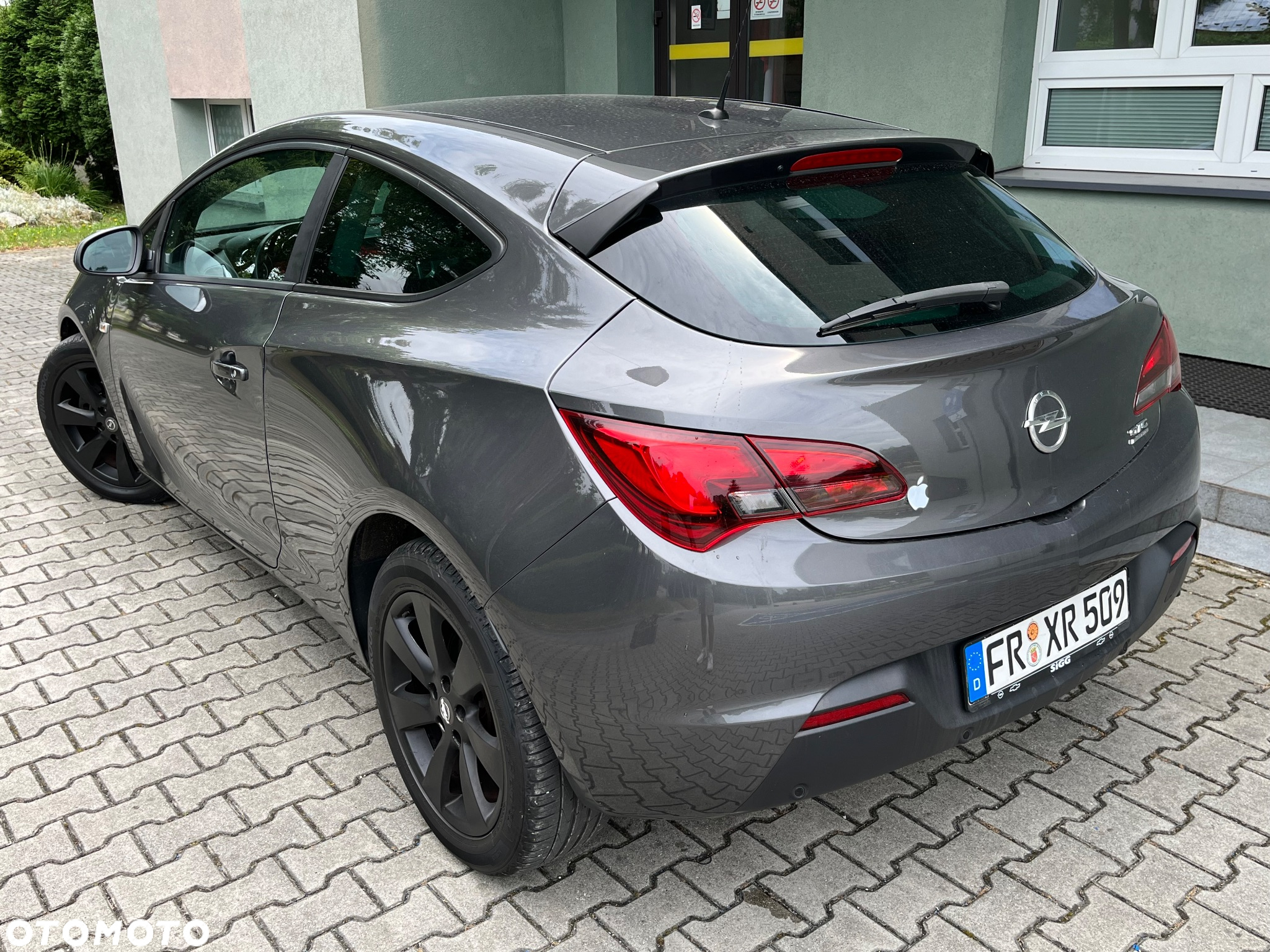 Opel Astra GTC 1.4 Turbo - 4