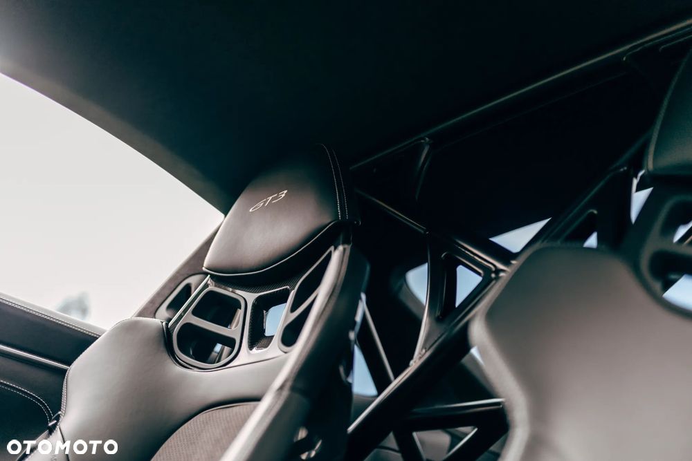 Porsche 911 GT3 - 26