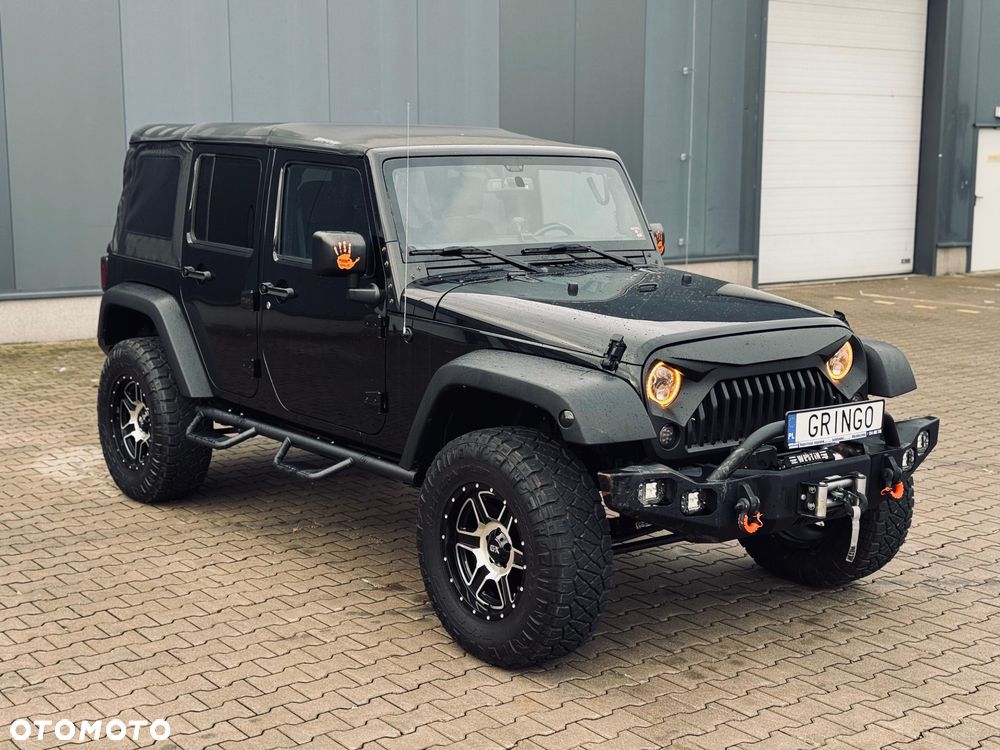 Jeep Wrangler - 2
