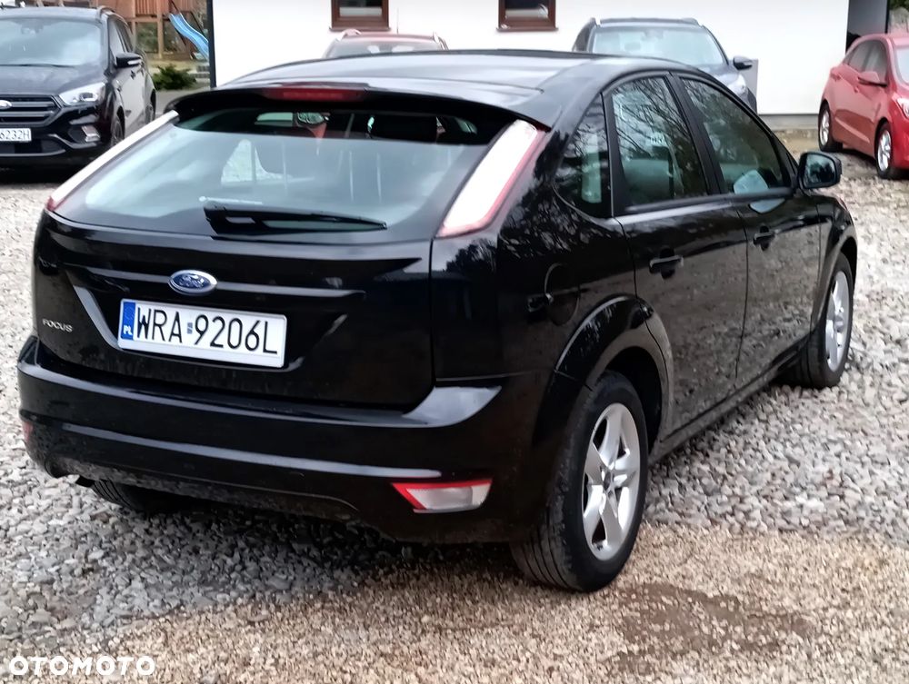 Ford Focus 1.6 16V Black Magic - 8