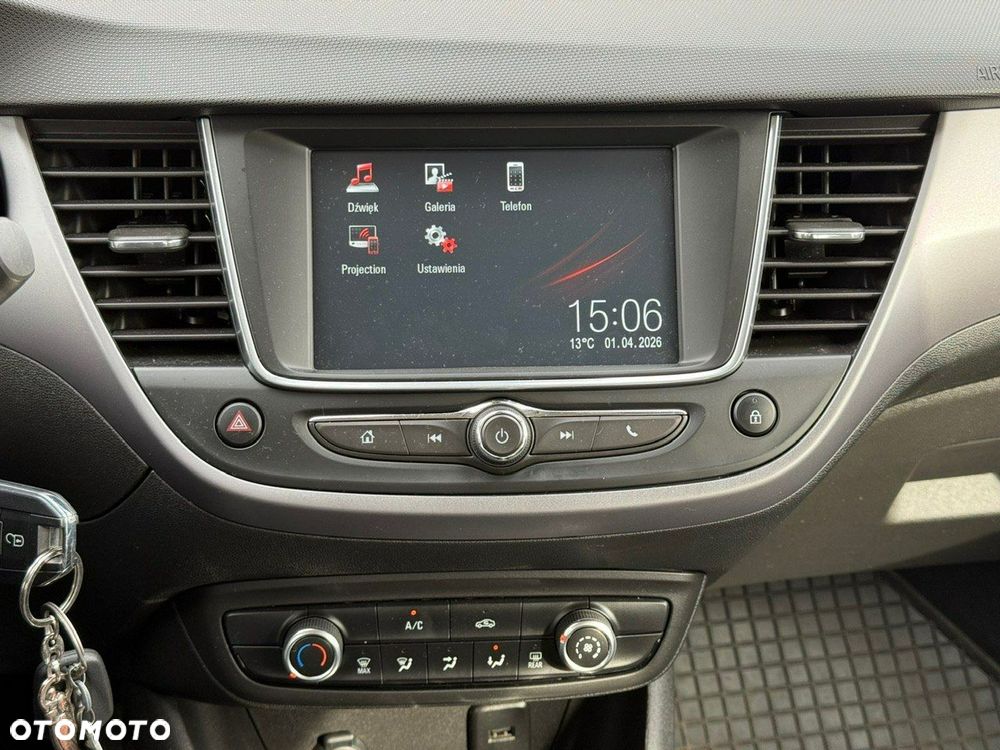 Opel Crossland X - 25
