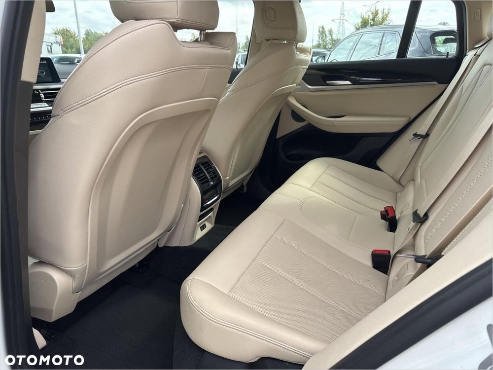 BMW X4 xDrive20d sport - 15