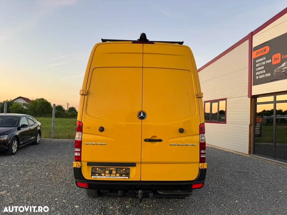 Mercedes-Benz Sprinter - 15