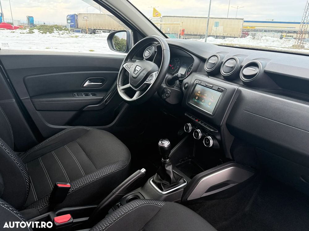 Dacia Duster 1.6 SCe Prestige jante 17" - 8