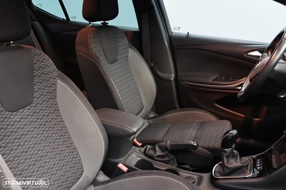 Opel Astra 1.5 D GS Line S/S - 19