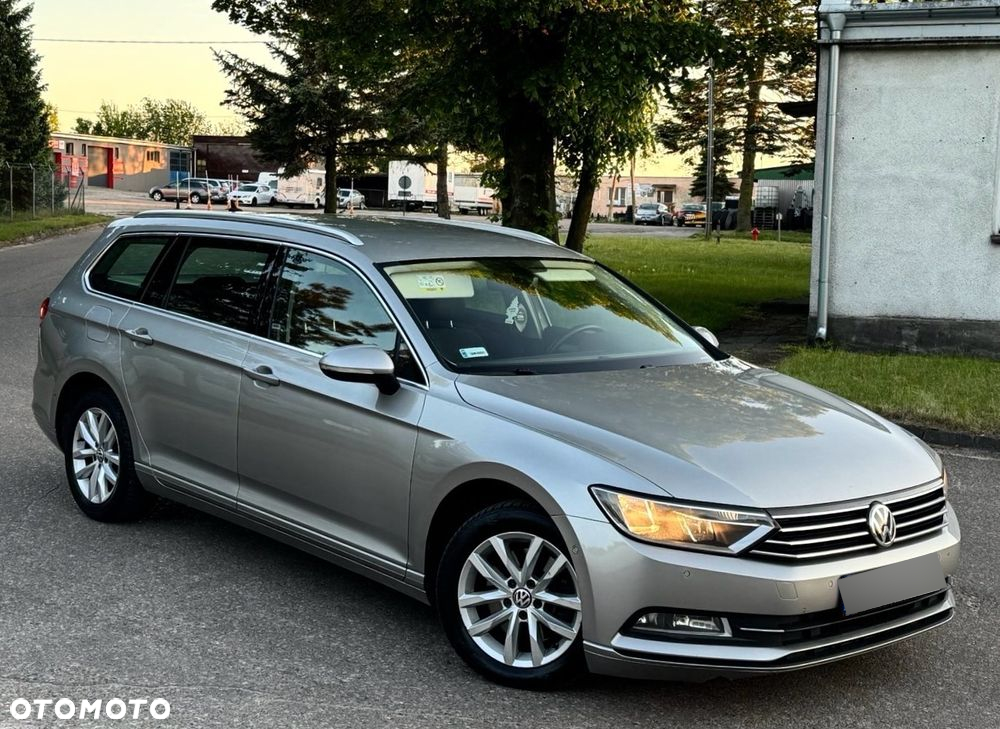 Volkswagen Passat - 20