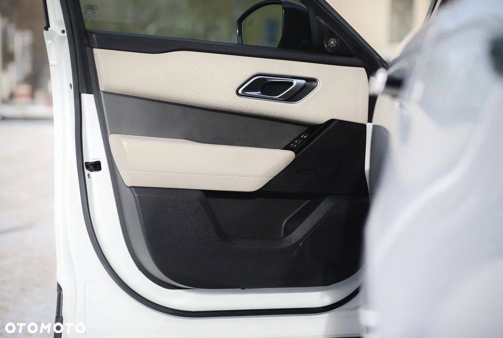 Land Rover Range Rover Velar 2.0 P250 S - 29