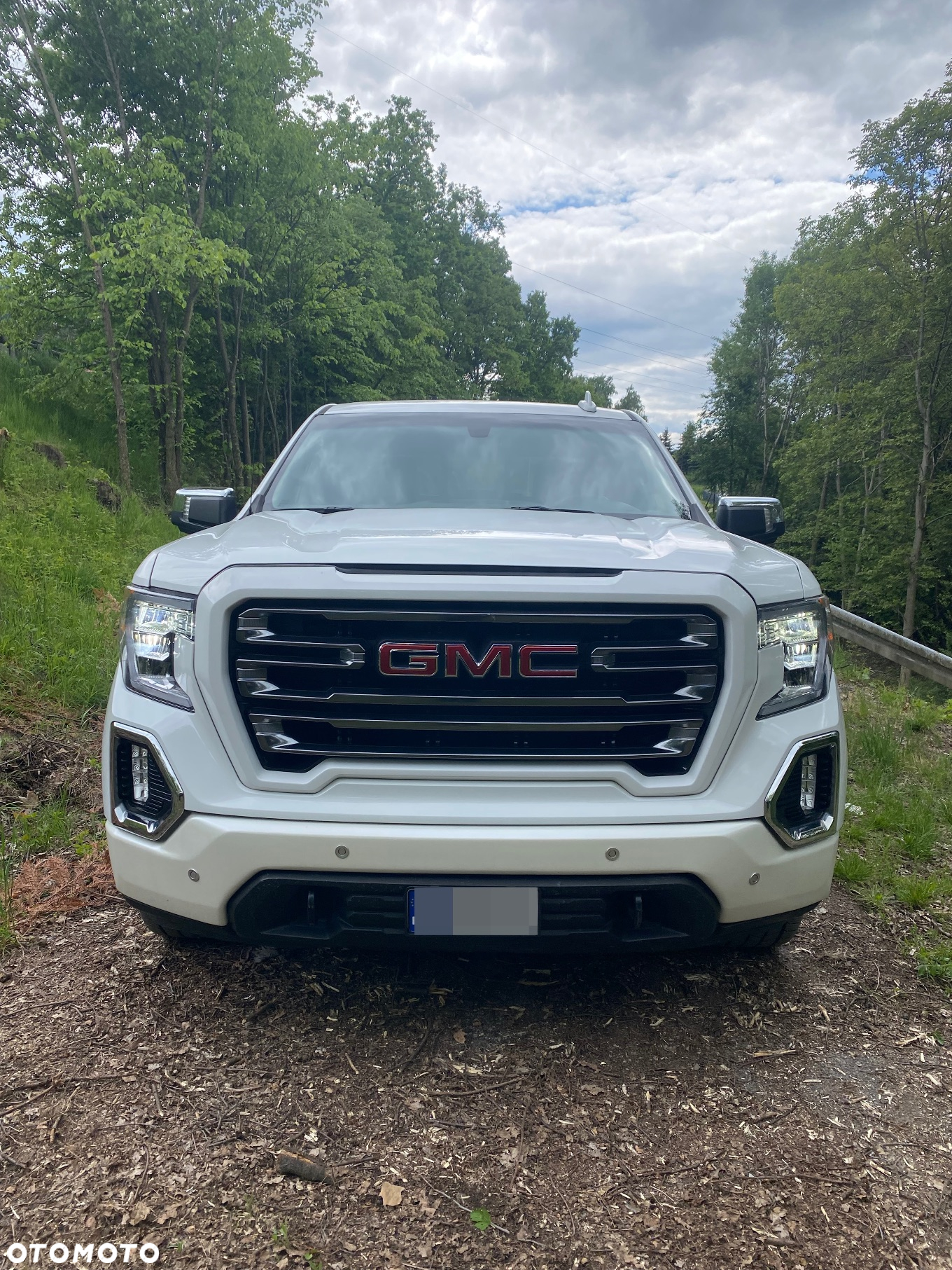 GMC Sierra - 10
