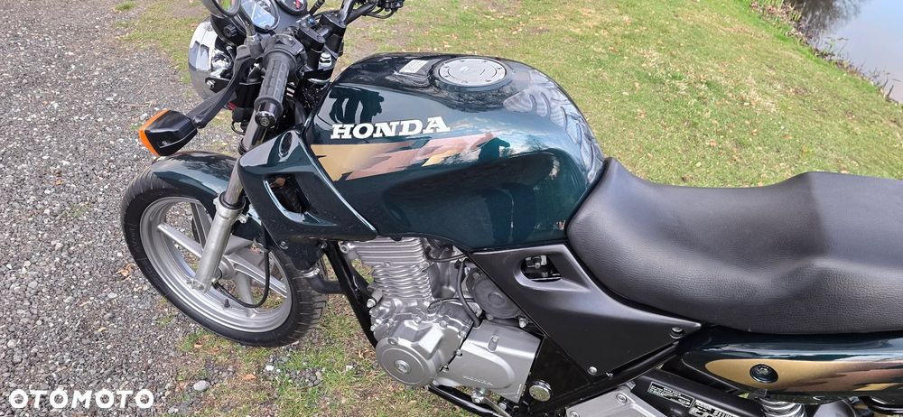 Honda CB - 9