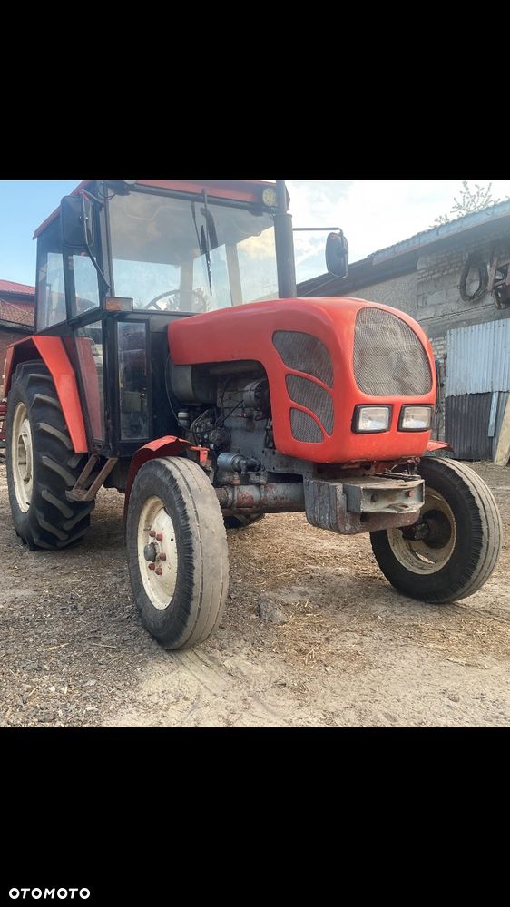 Ursus C360 - 1