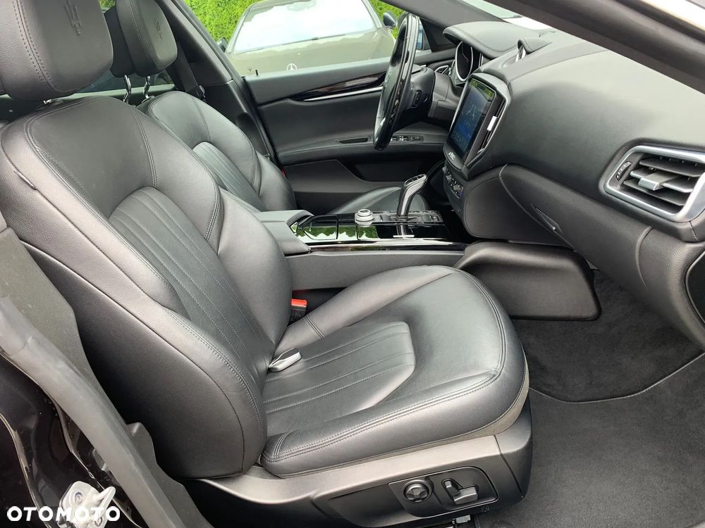 Maserati Ghibli S Q4 GranLusso - 15