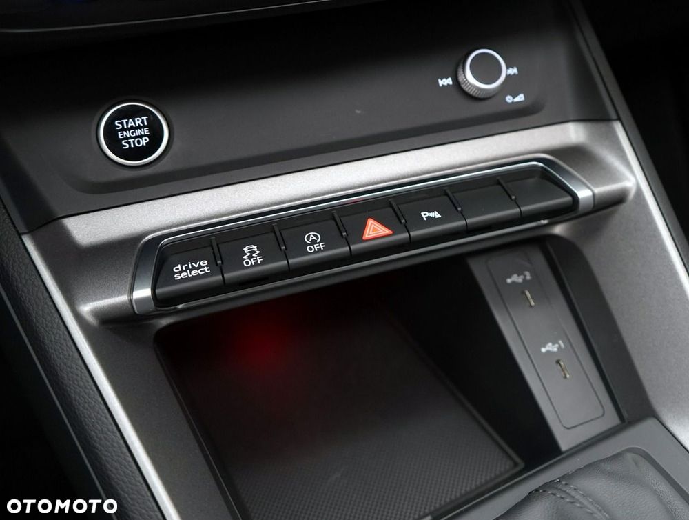 Audi Q3 Sportback - 25