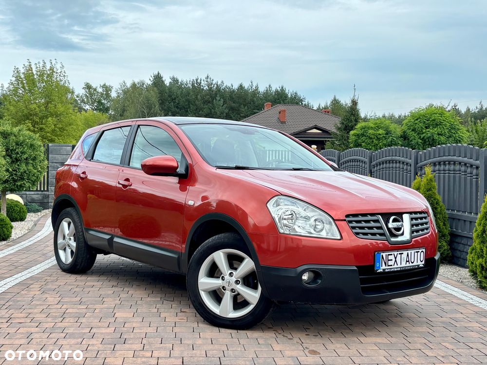 Nissan Qashqai 2.0 4x4 visia - 1