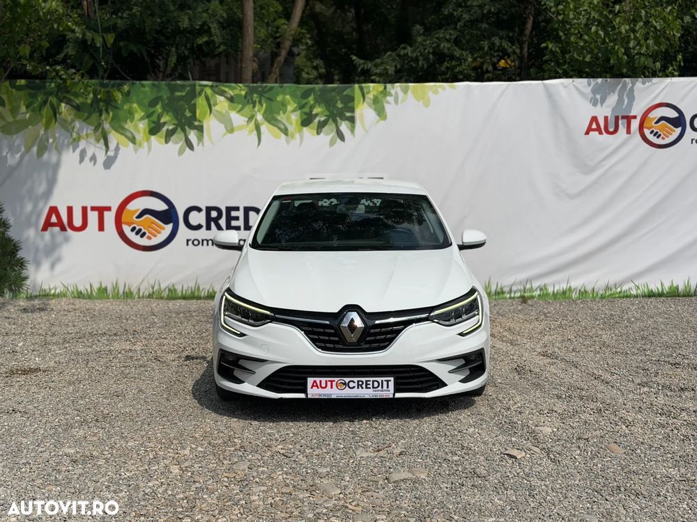 Renault Megane TCE 140 GPF Zen - 11