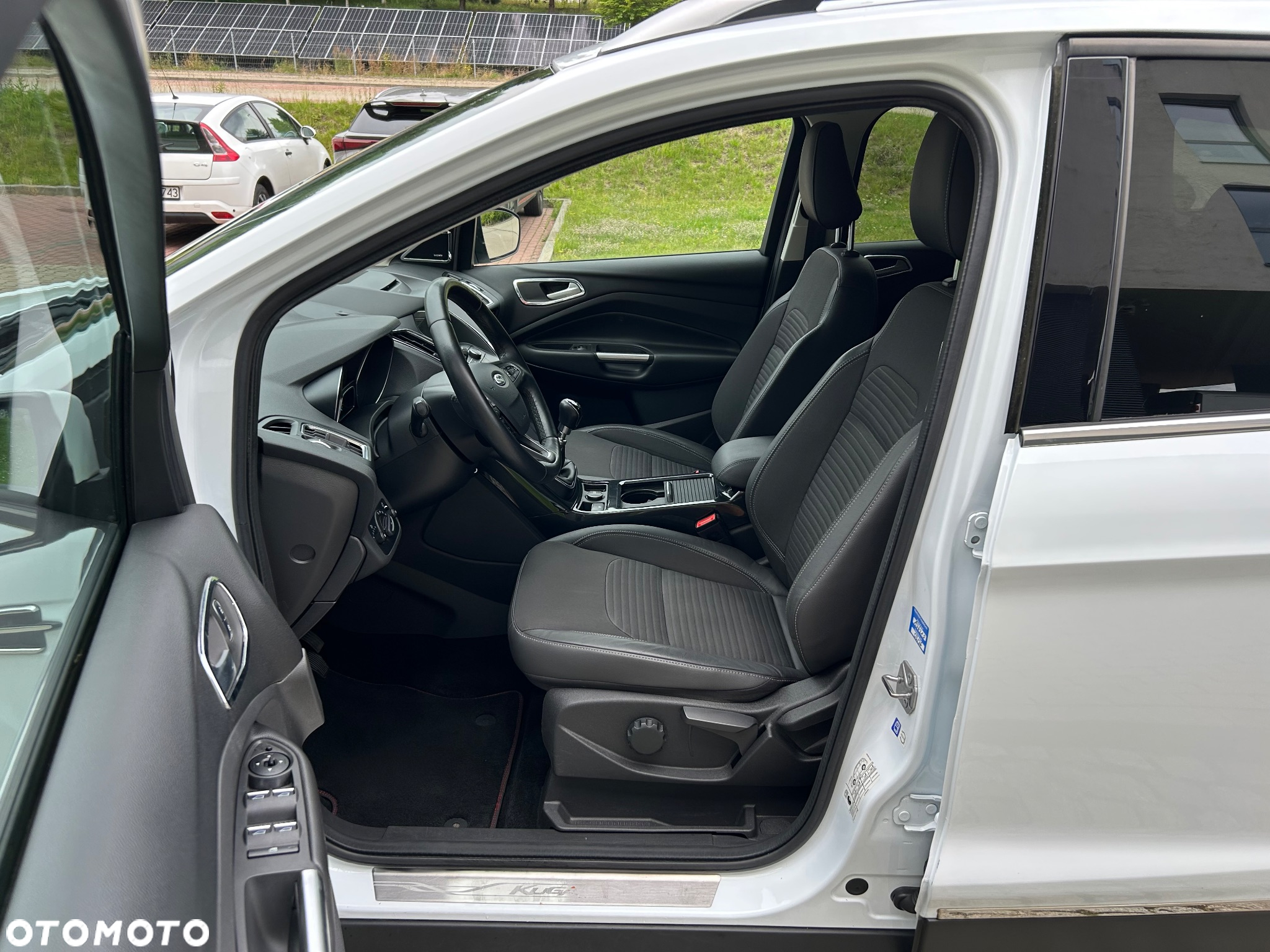 Ford Kuga 1.5 EcoBoost 2x4 Titanium - 14