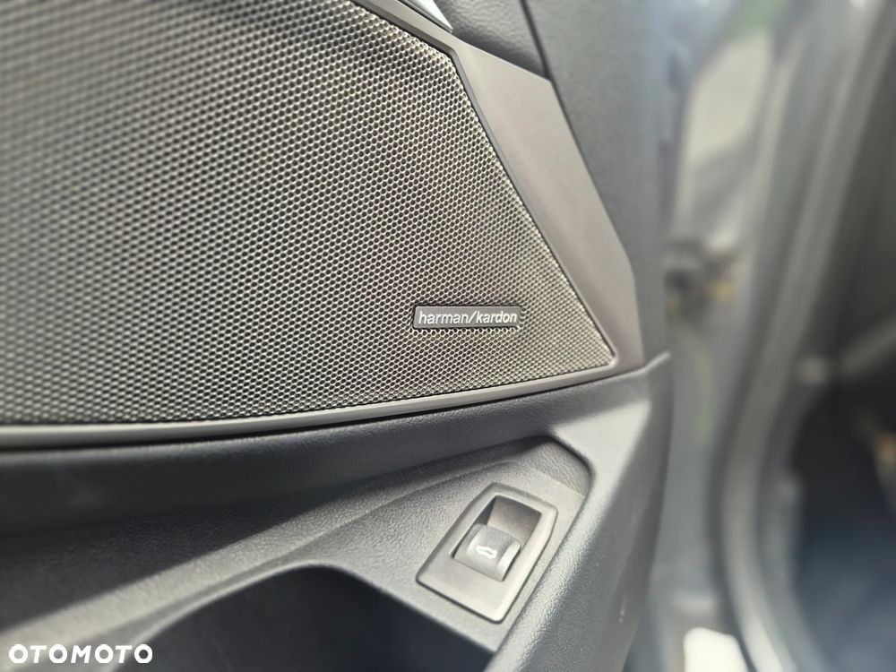 BMW Seria 3 M340i xDrive sport - 31