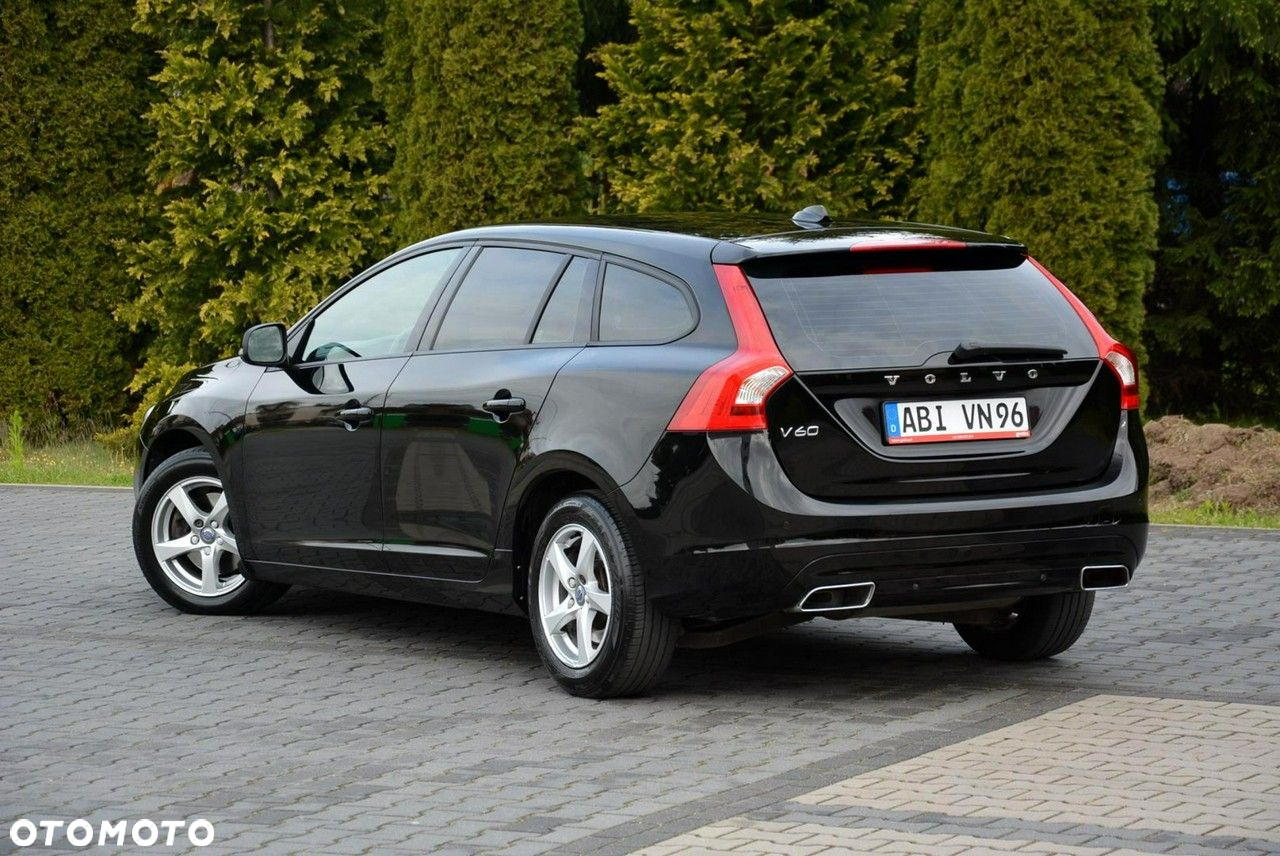 Volvo V60 D4 Geartronic Momentum Pro - 6