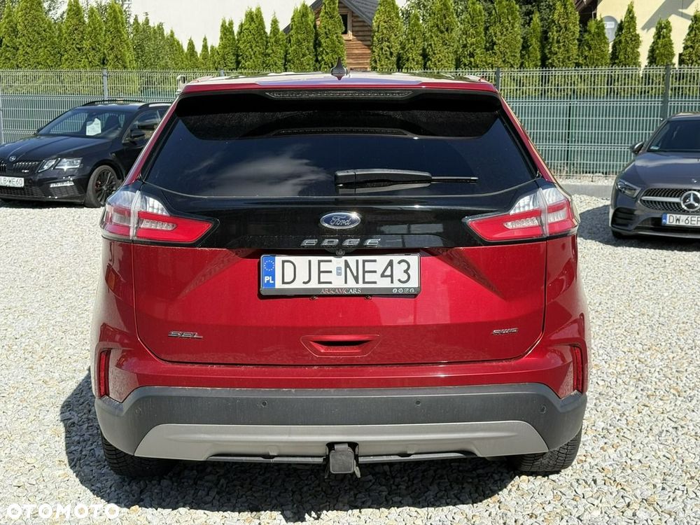 Ford Edge - 8