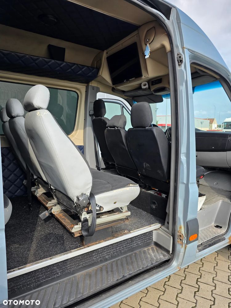 Mercedes-Benz Sprinter 906.213 - 14