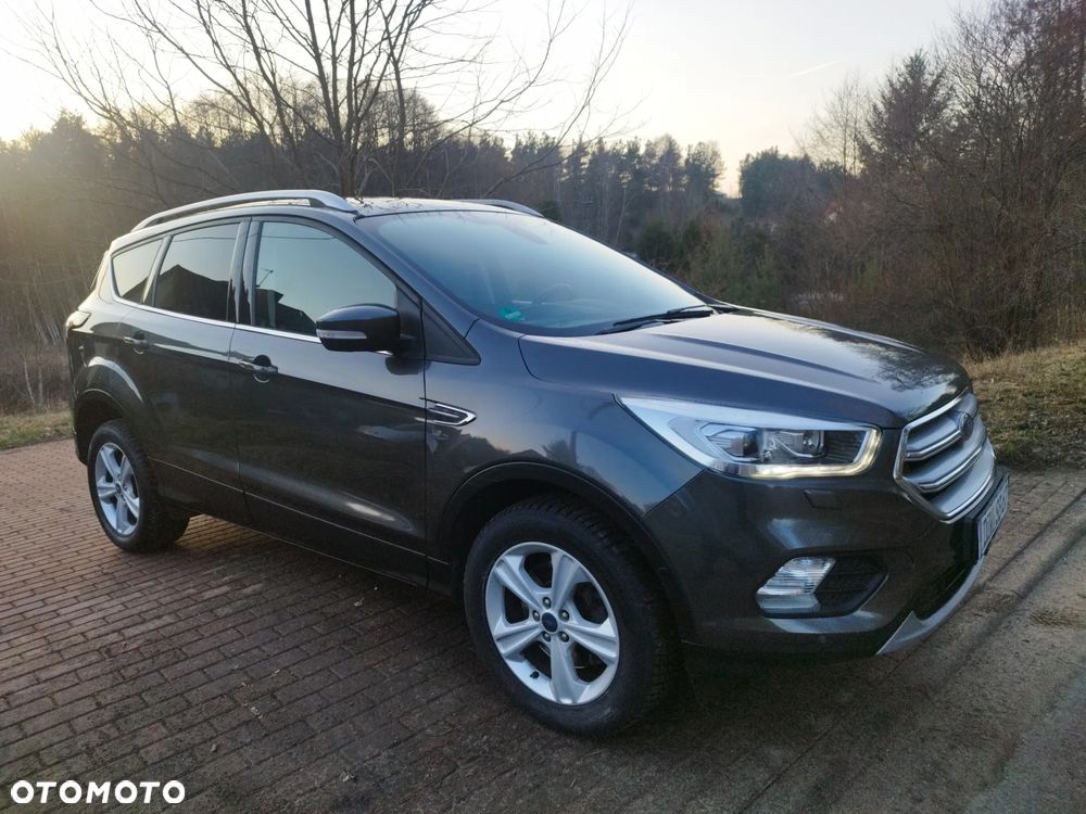 Ford Kuga - 18