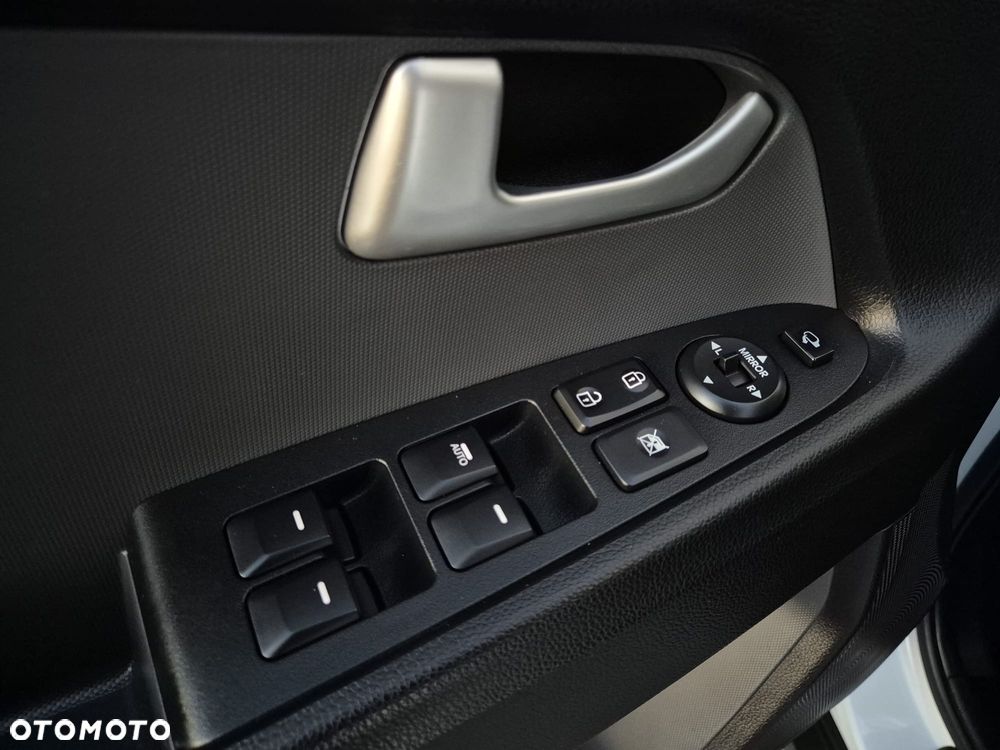 Kia Sportage 1.7 CRDI XL 2WD - 15