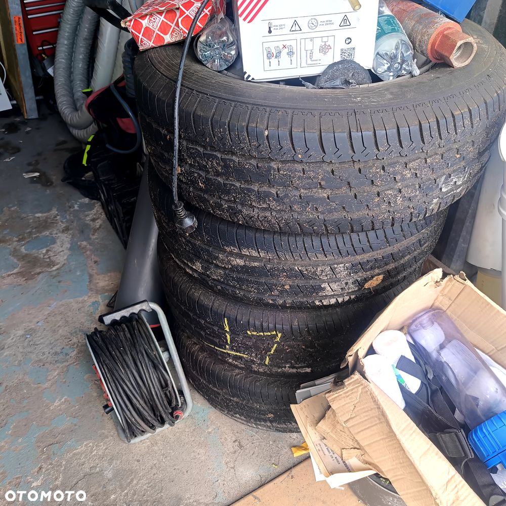 Mercedes-Benz Sprinter - 5