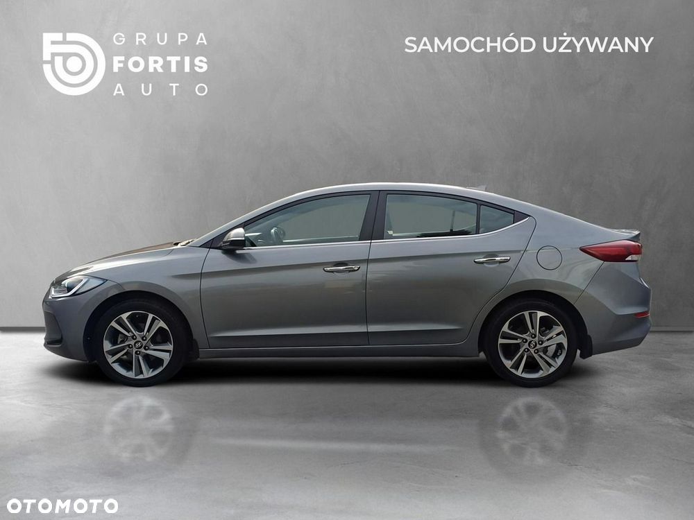 Hyundai Elantra - 2