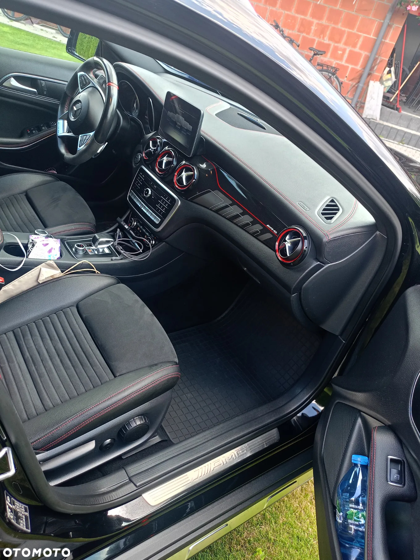Mercedes-Benz GLA AMG 45 4-Matic - 12