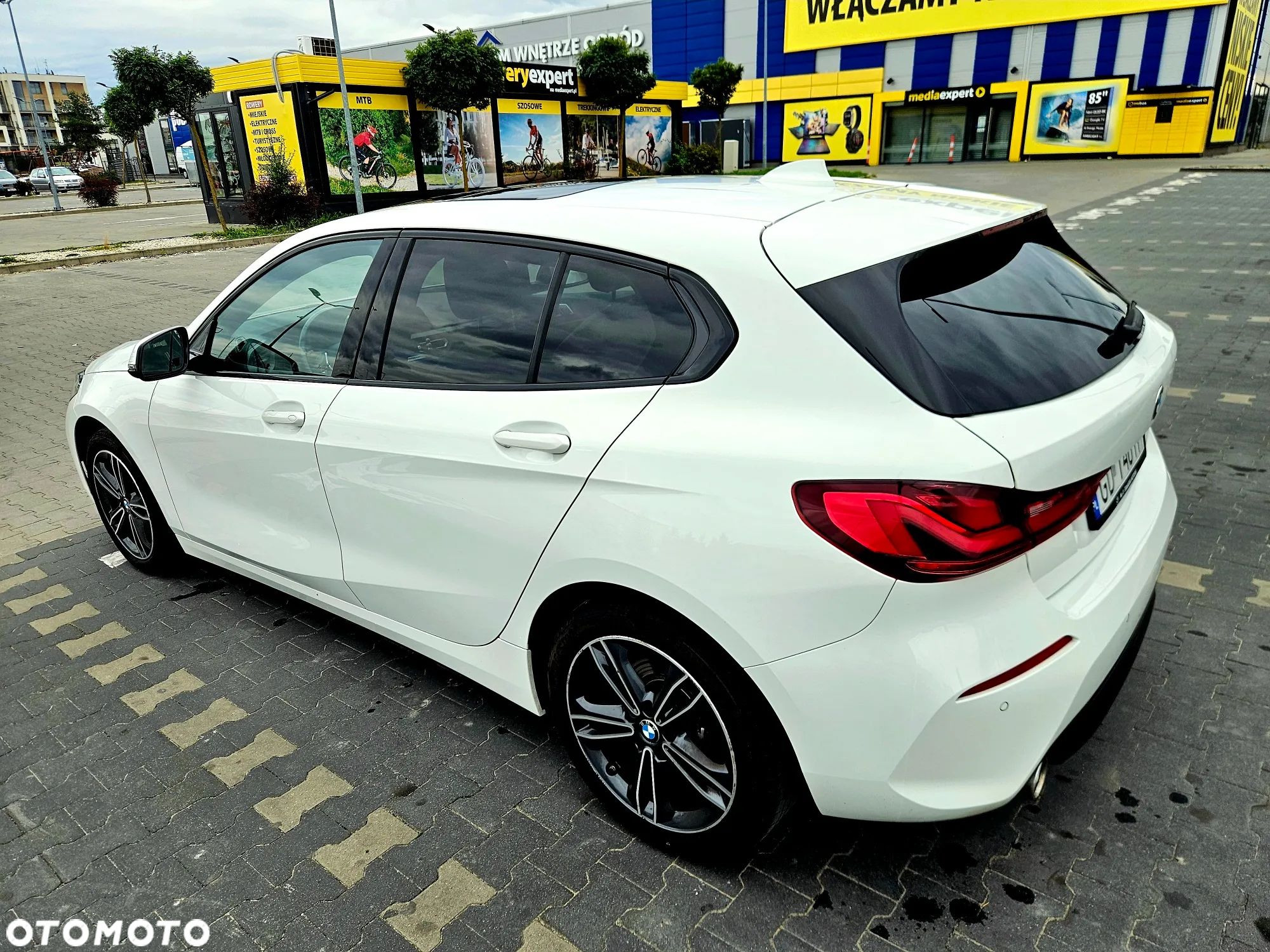 BMW Seria 1 118i Sport Line - 10